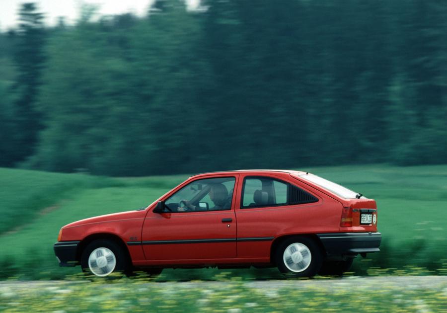 Opel Kadett GLS 3-Door (E) '1984